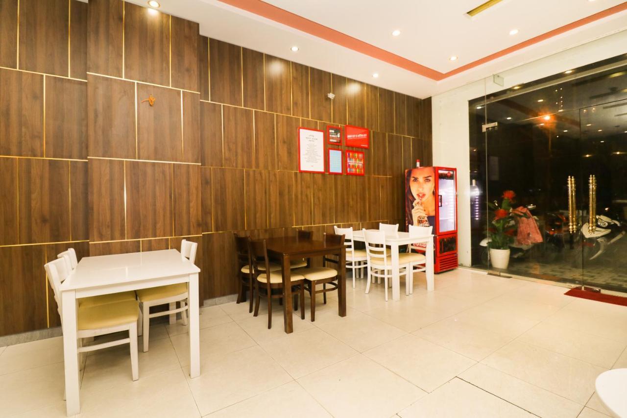 Oyo 117 Gina Hotel Đà Nẵng Extérieur photo
