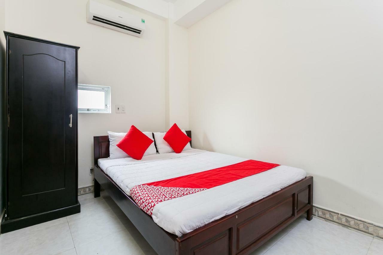 Oyo 117 Gina Hotel Đà Nẵng Extérieur photo