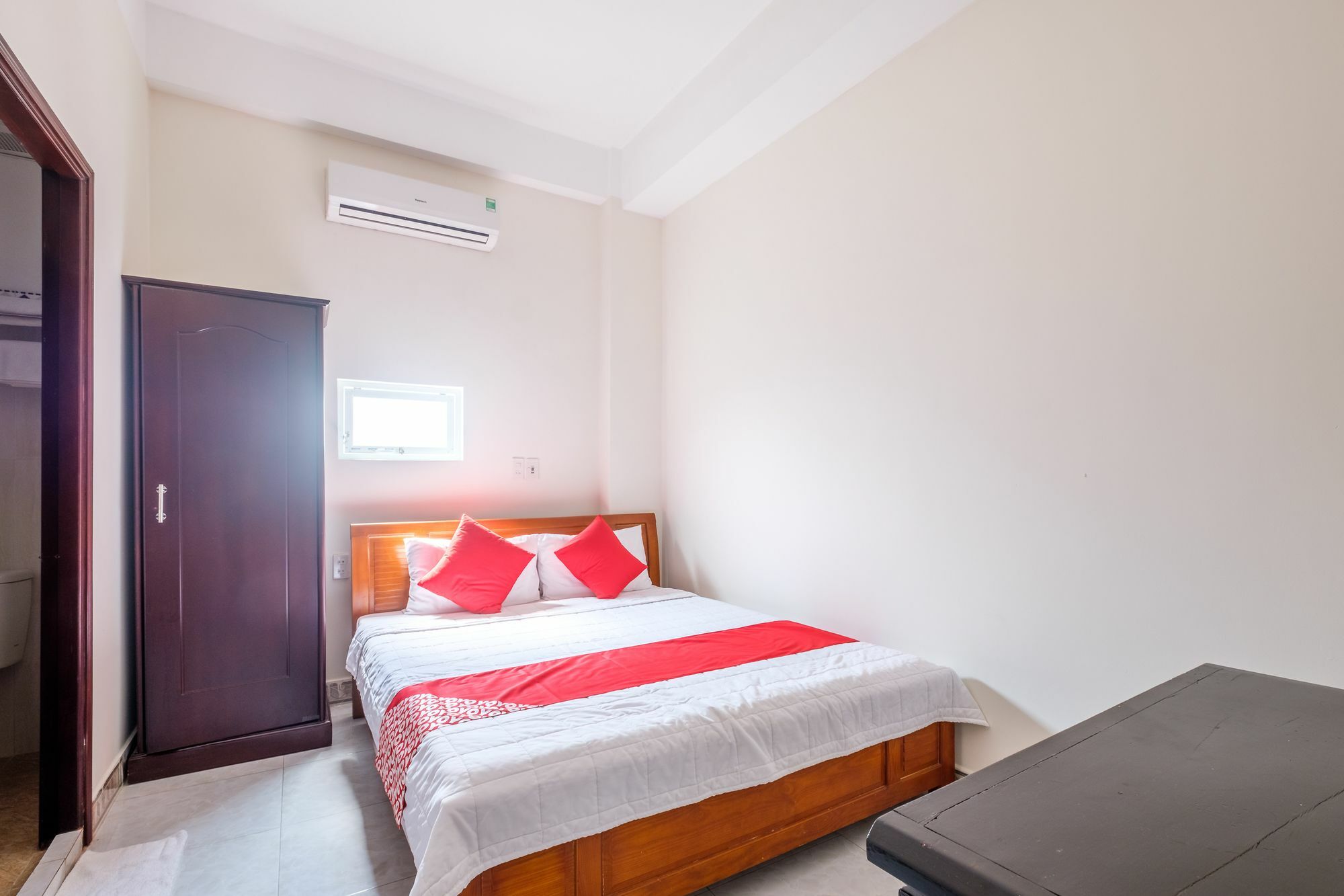 Oyo 117 Gina Hotel Đà Nẵng Extérieur photo