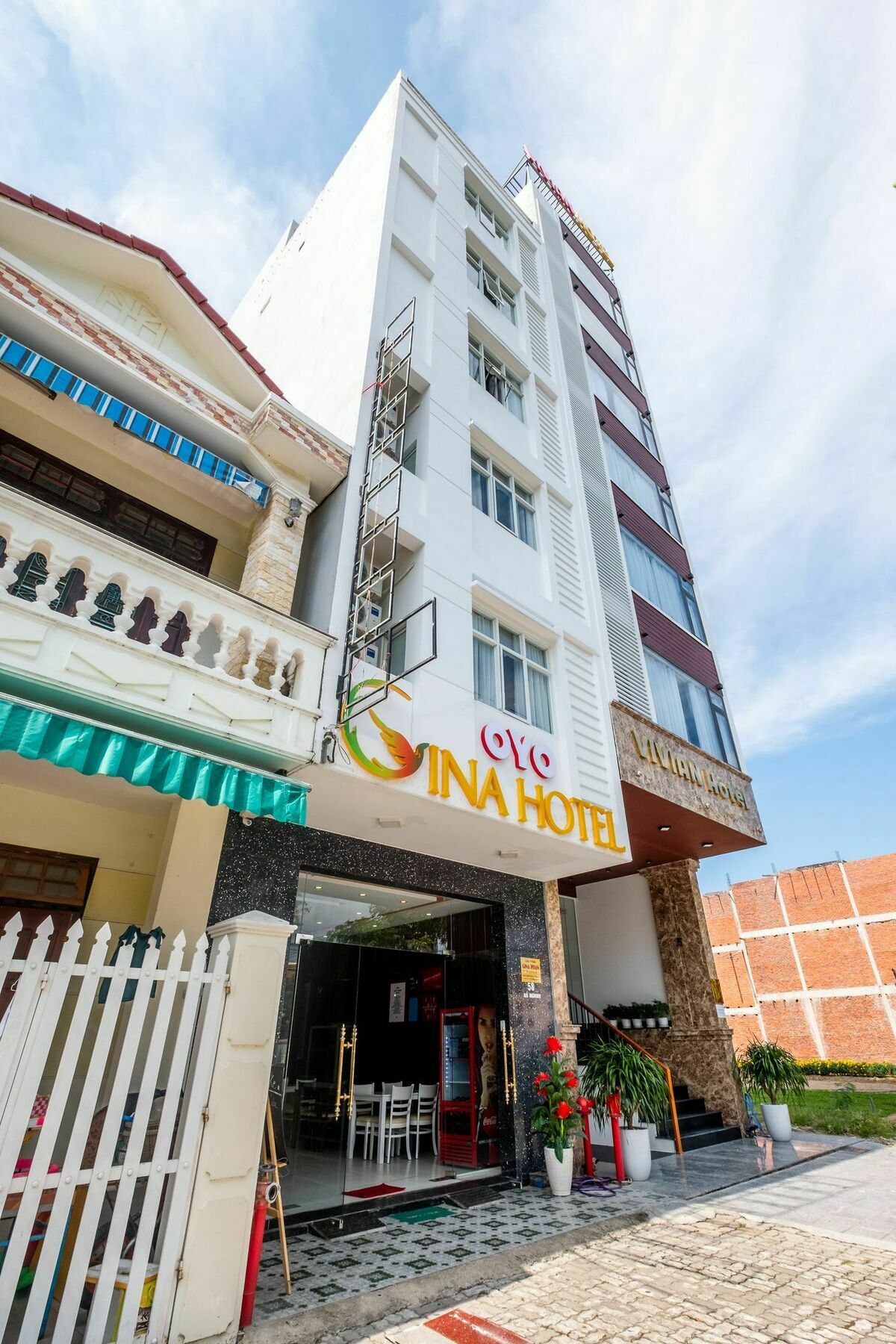 Oyo 117 Gina Hotel Đà Nẵng Extérieur photo