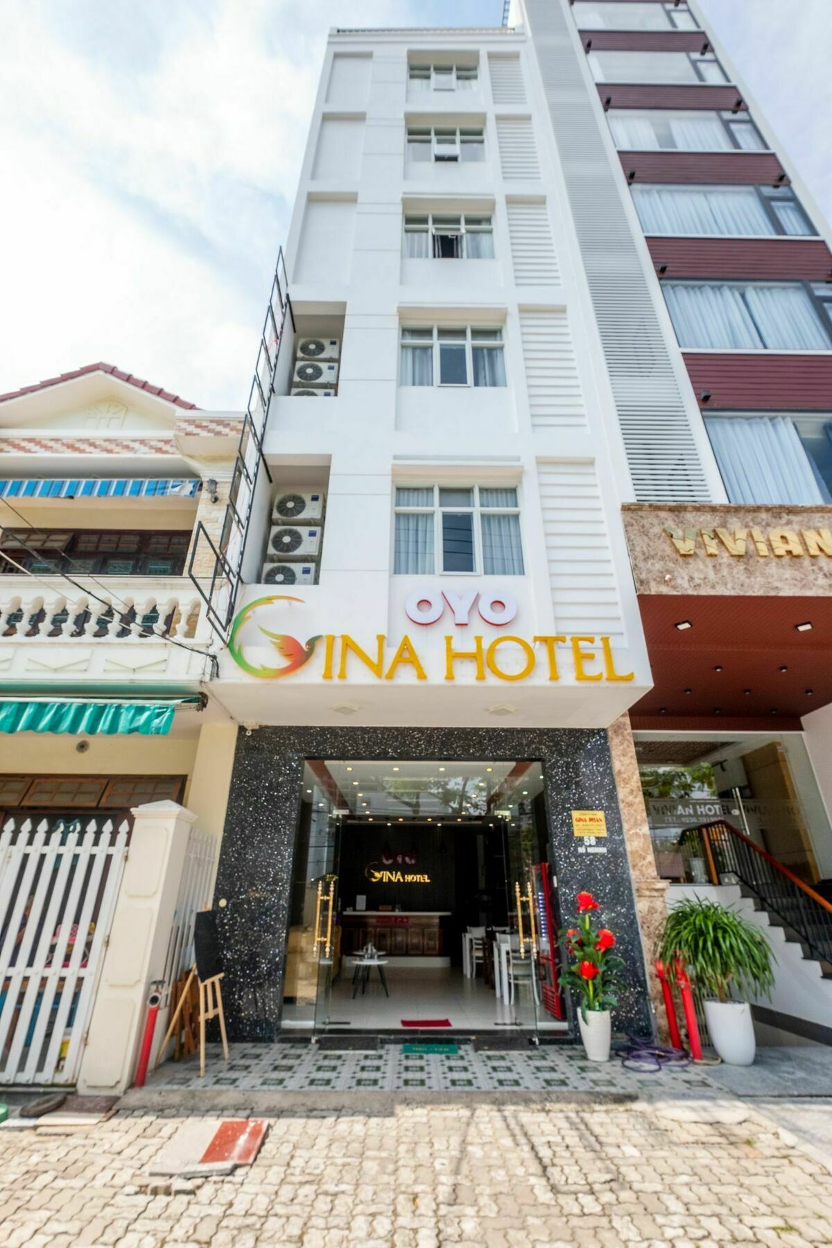 Oyo 117 Gina Hotel Đà Nẵng Extérieur photo